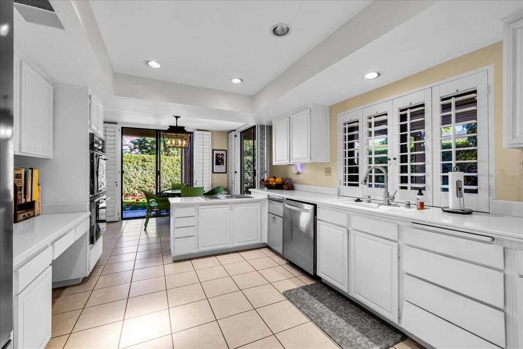 105 Esplanade Street Property Photo 18