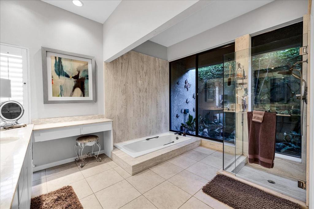 105 Esplanade Street Property Photo 27