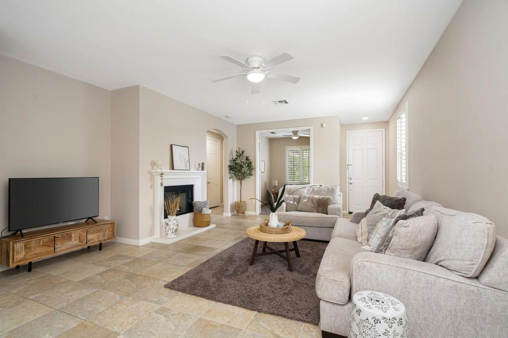 80443 Avenida Linda Vista Property Photo 7