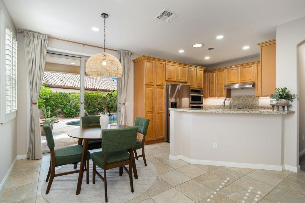 80443 Avenida Linda Vista Property Photo 9