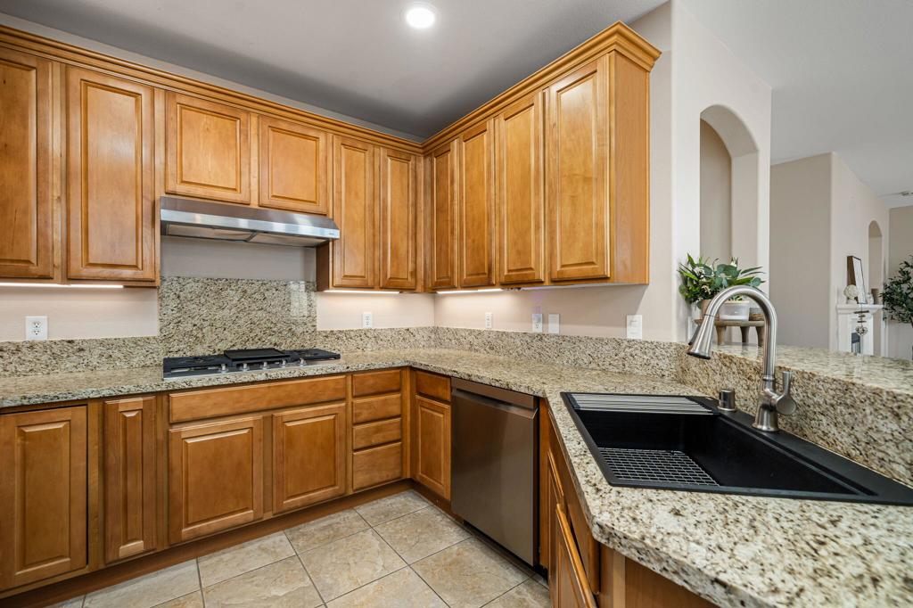 80443 Avenida Linda Vista Property Photo 10
