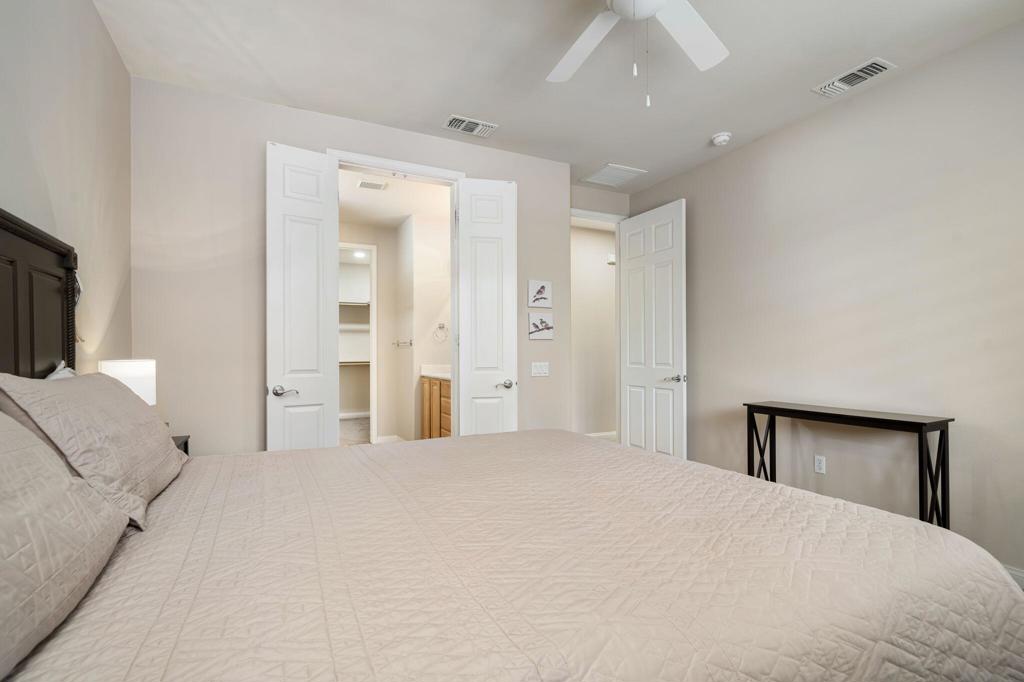 80443 Avenida Linda Vista Property Photo 14