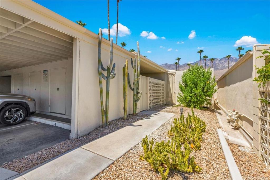 1859 Sandcliff Road Property Photo 30