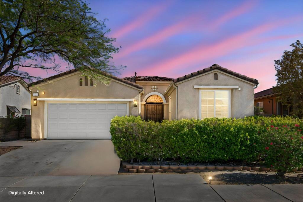 1211 Solana Trail Property Photo 1