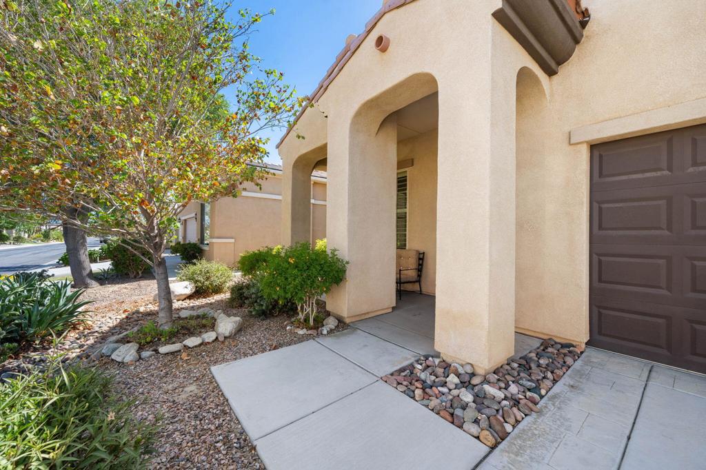 38521 Camino Aguacero Property Photo 2
