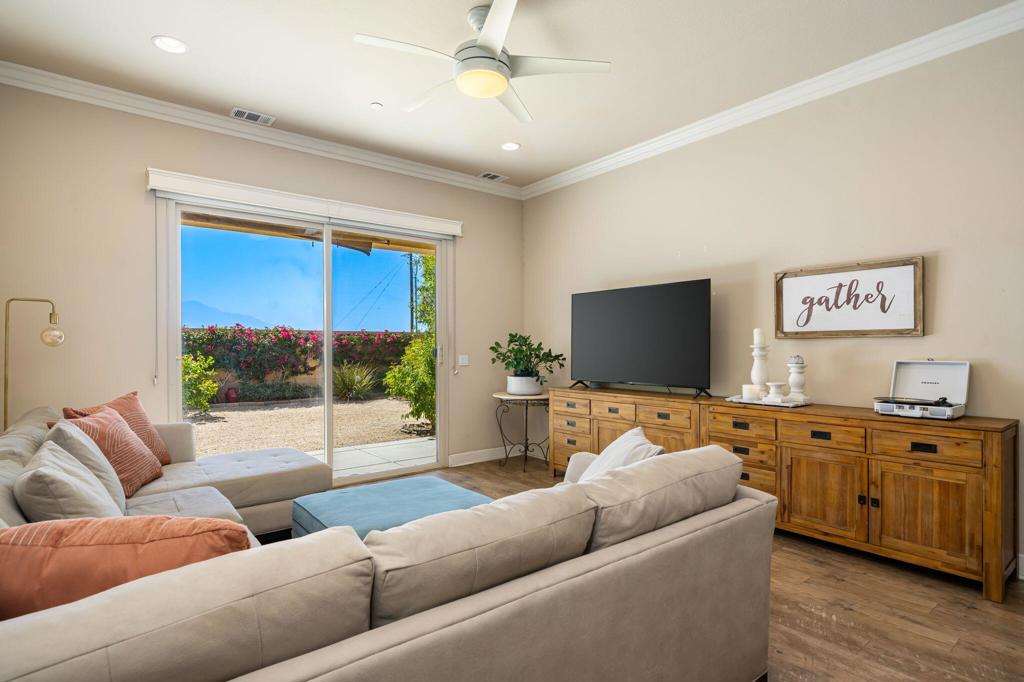 38521 Camino Aguacero Property Photo 13