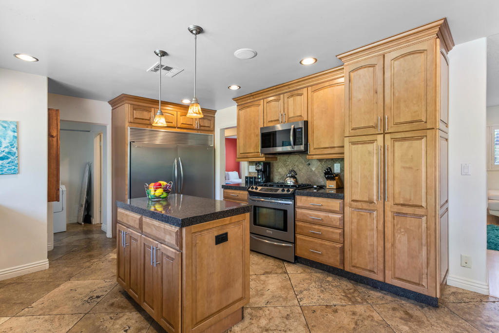 502 E Molino Road Property Photo 24