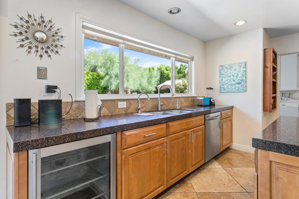 502 E Molino Road Property Photo 28