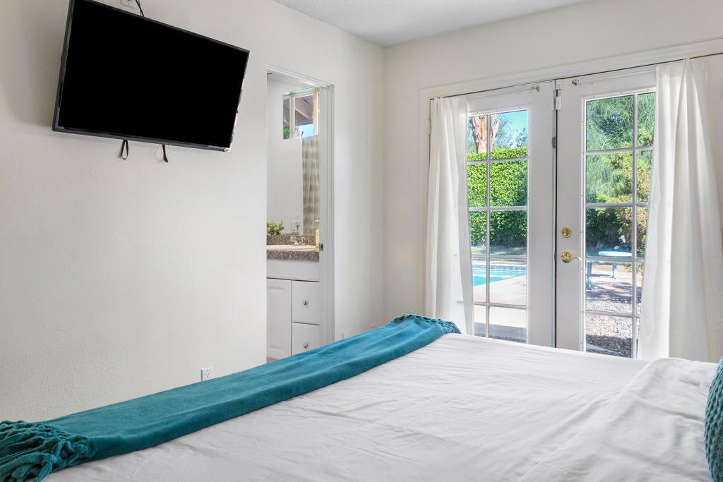 502 E Molino Road Property Photo 44