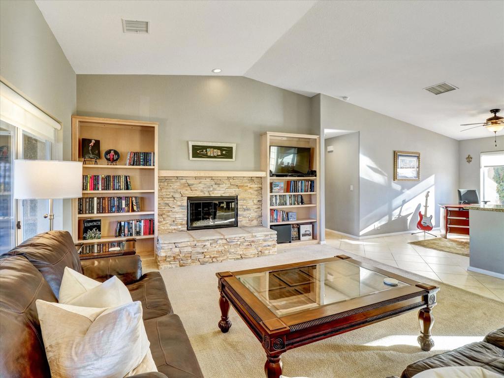 8567 Clubhouse Boulevard Property Photo 11