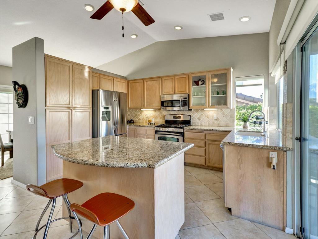 8567 Clubhouse Boulevard Property Photo 17