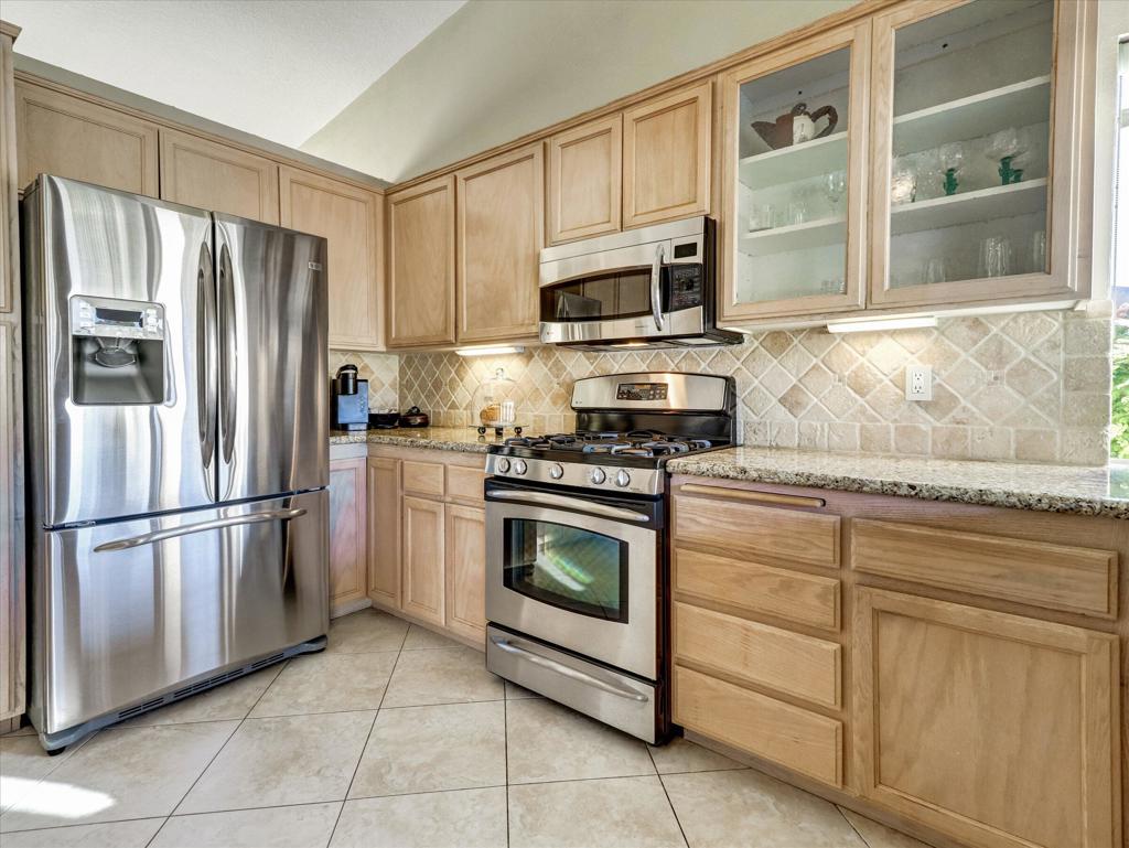 8567 Clubhouse Boulevard Property Photo 18