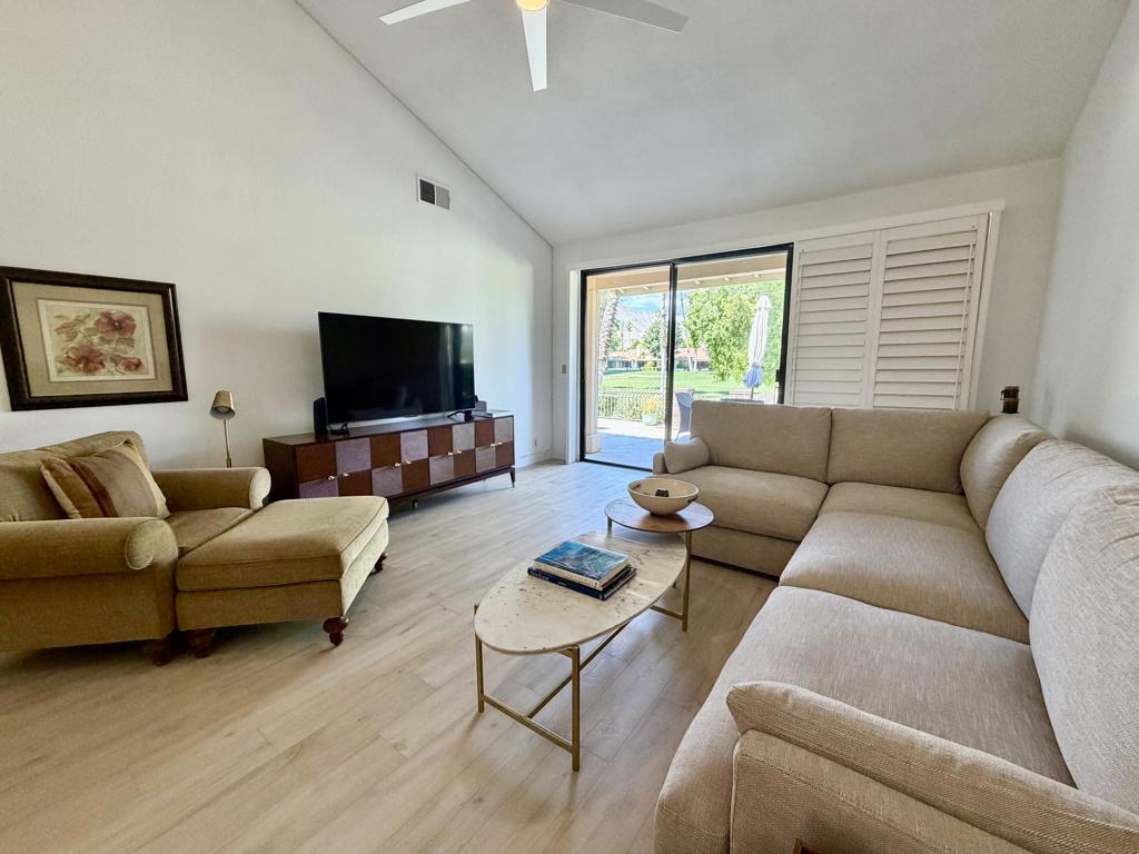 231 Santa Barbara Circle Property Photo 7