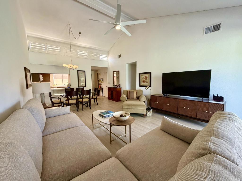 231 Santa Barbara Circle Property Photo 8