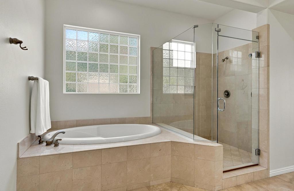 60463 White Sage Drive Property Photo 20