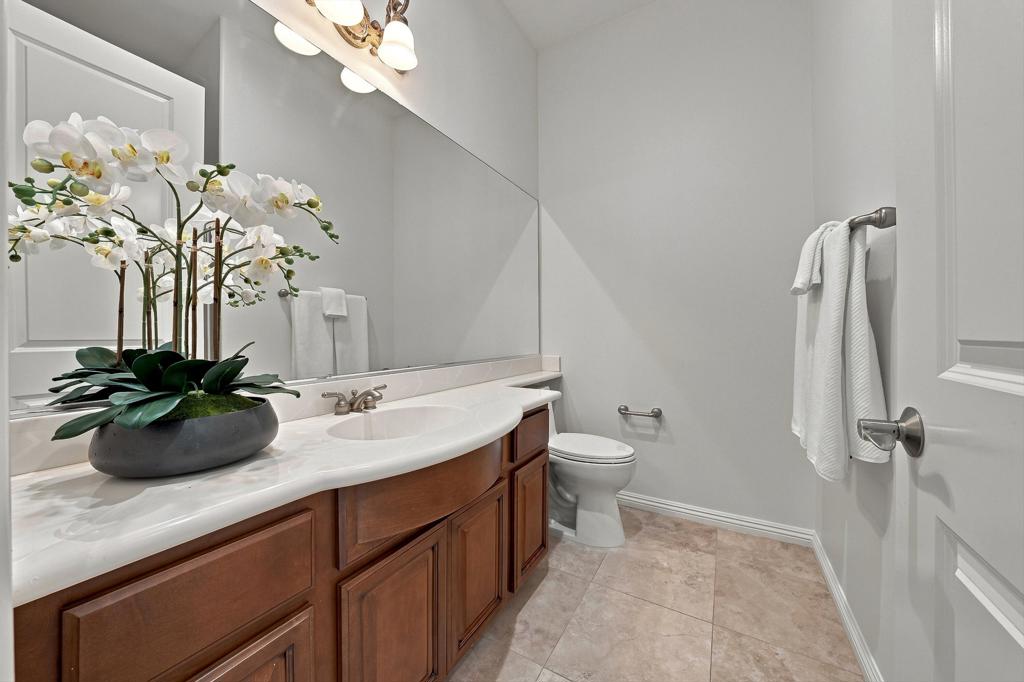 60463 White Sage Drive Property Photo 24