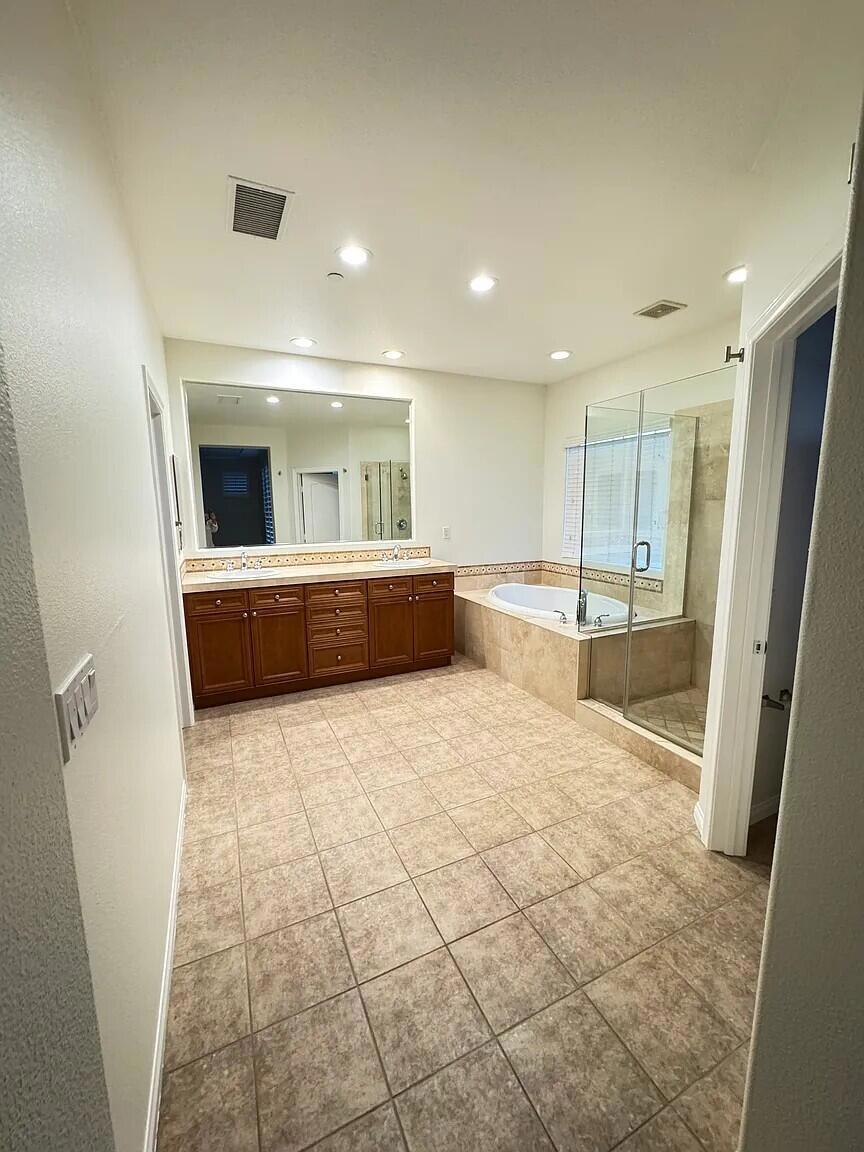 6375 Via Stasera Property Photo 23