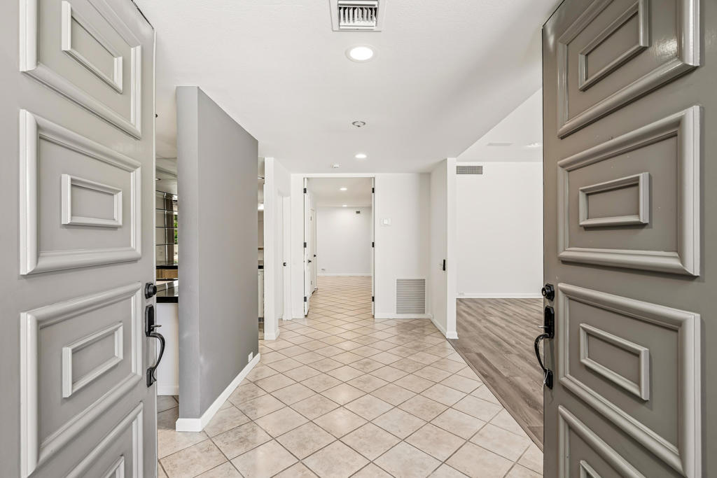33 Colgate Drive Property Photo 7