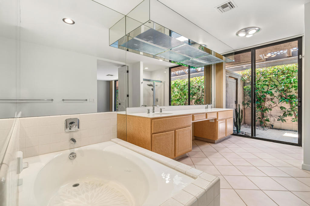 33 Colgate Drive Property Photo 28