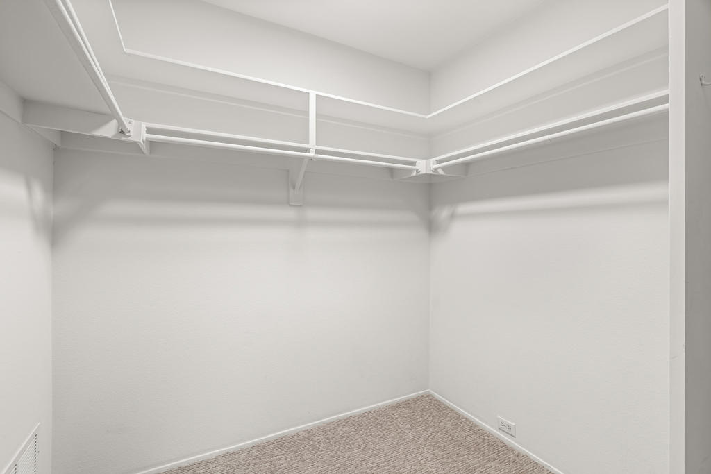 33 Colgate Drive Property Photo 32