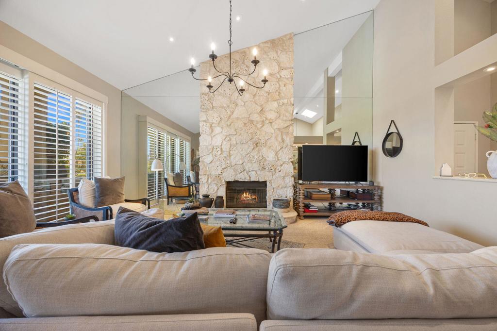 76564 Begonia Lane Property Photo 4