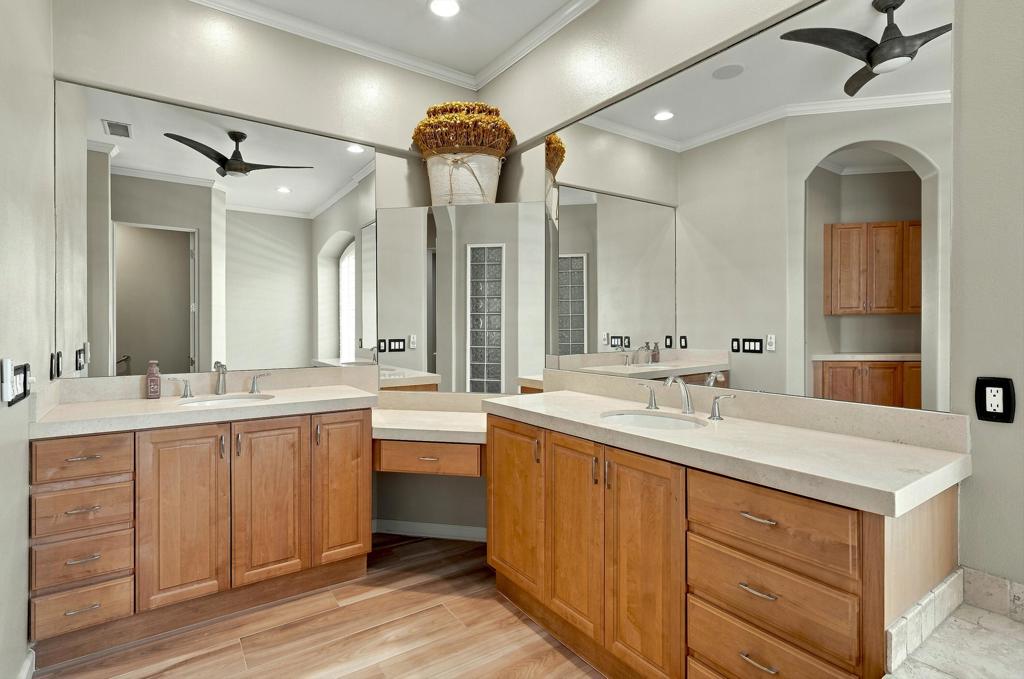 55010 Southern Property Photo 34