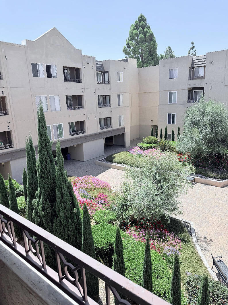 8889 Caminito Plaza Centro 7305 Property Photo 18