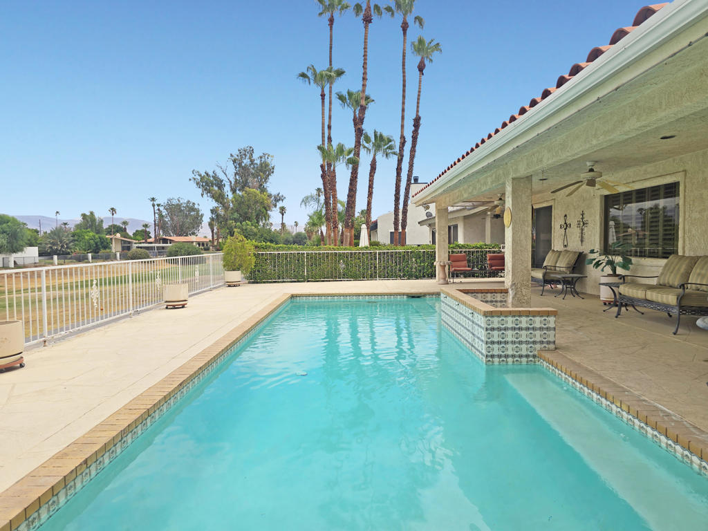 82168 Vandenberg Drive Property Photo 1