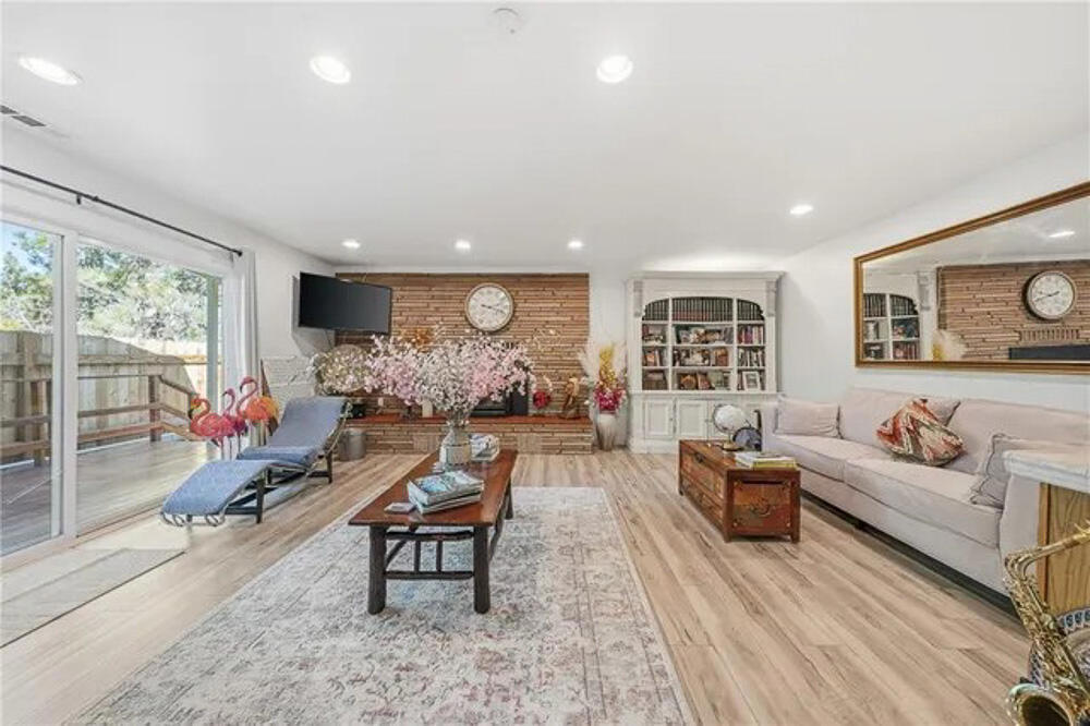 195 Knoll Road Property Photo 15