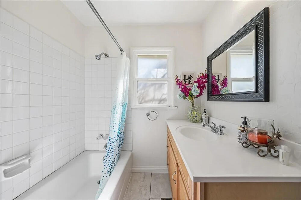195 Knoll Road Property Photo 25
