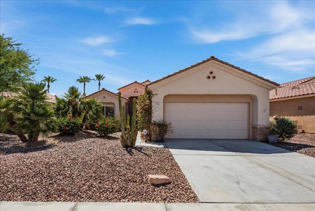 37657 Medjool Avenue Property Photo 1