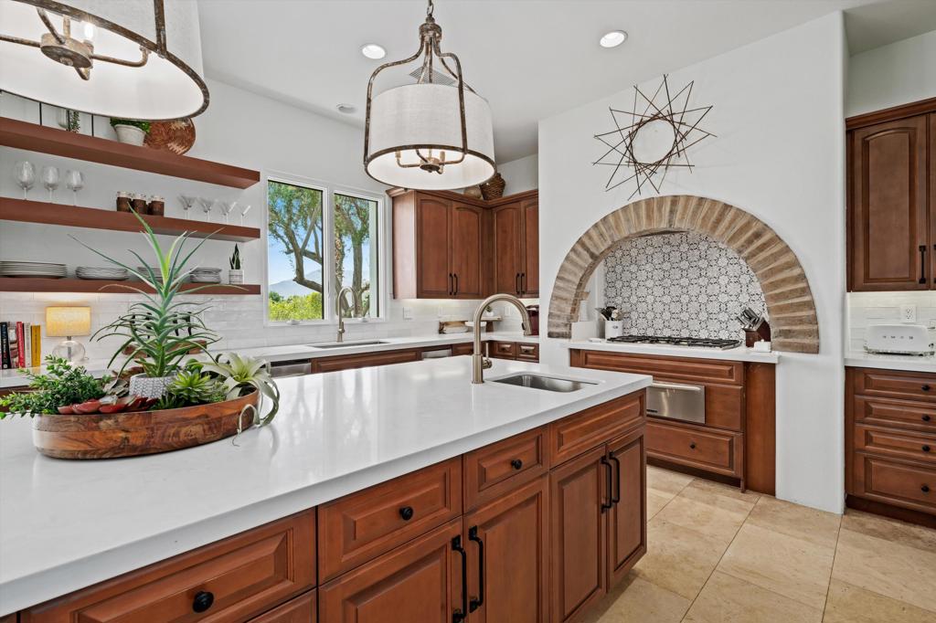 58242 Aracena Property Photo 13