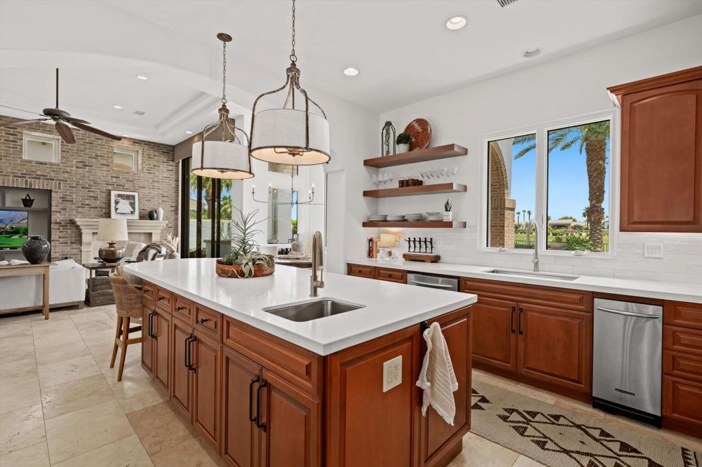 58242 Aracena Property Photo 16