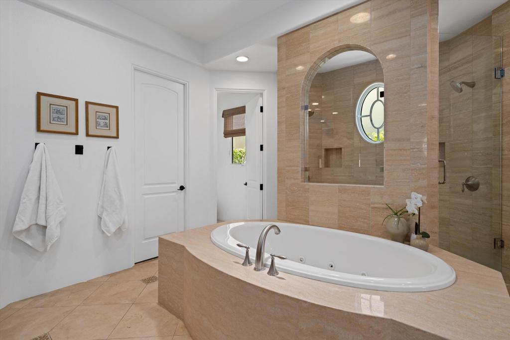 58242 Aracena Property Photo 20