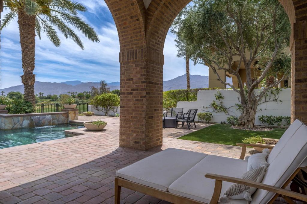 58242 Aracena Property Photo 26