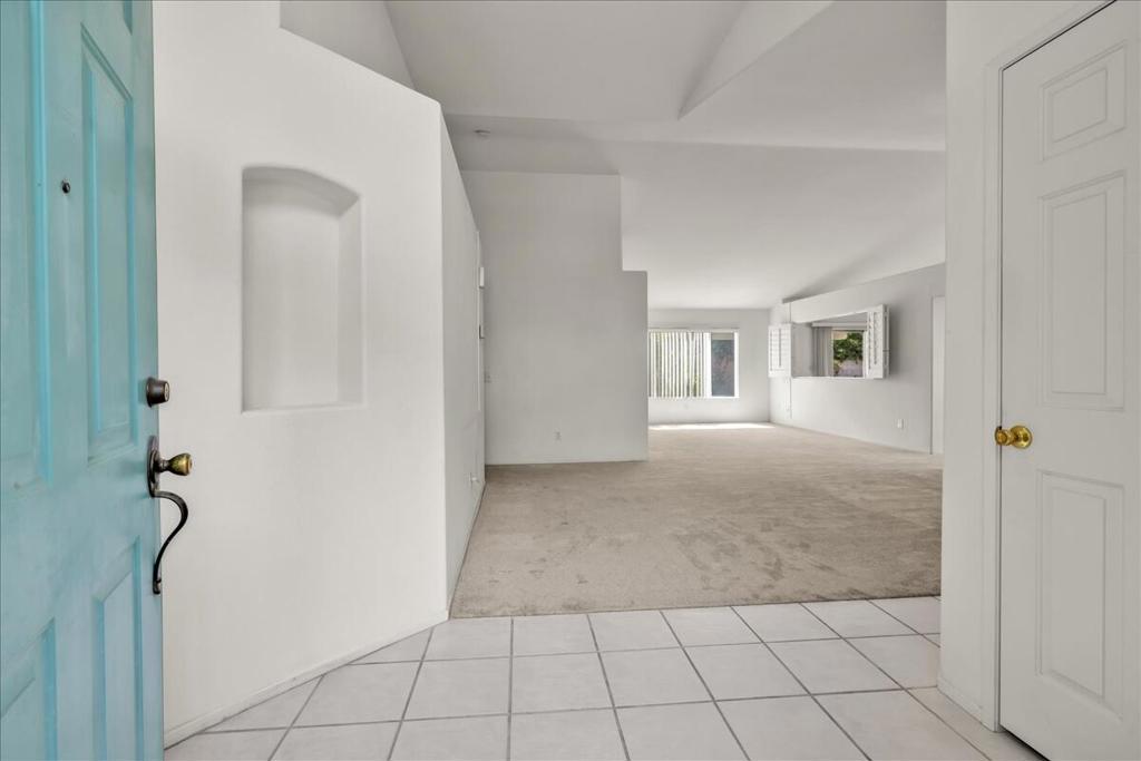 45215 Desert Air Street Property Photo 3
