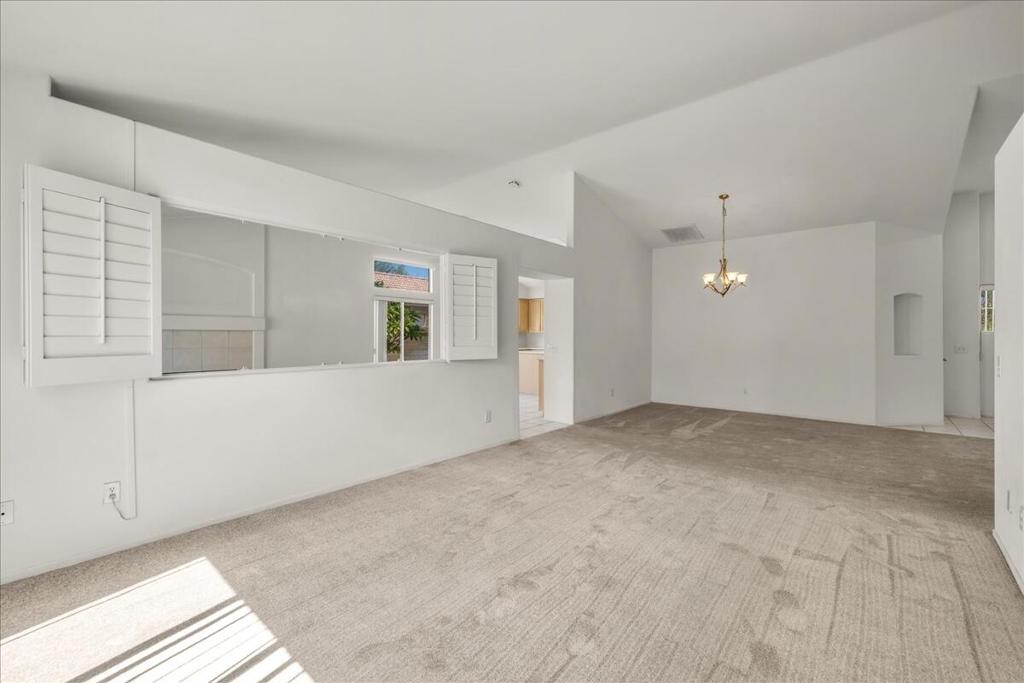 45215 Desert Air Street Property Photo 8