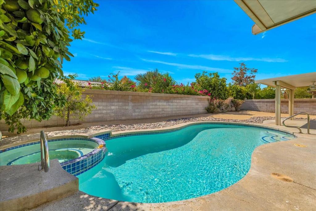 45215 Desert Air Street Property Photo 30