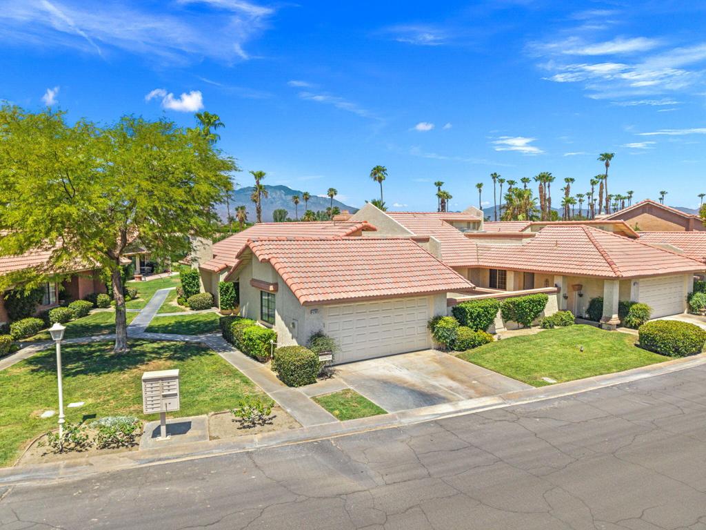 42885 Scirocco Road Property Photo 1