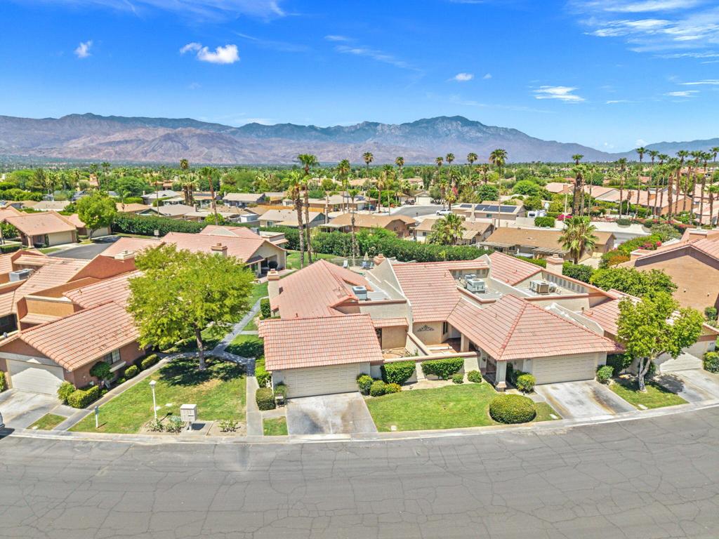 42885 Scirocco Road Property Photo 4