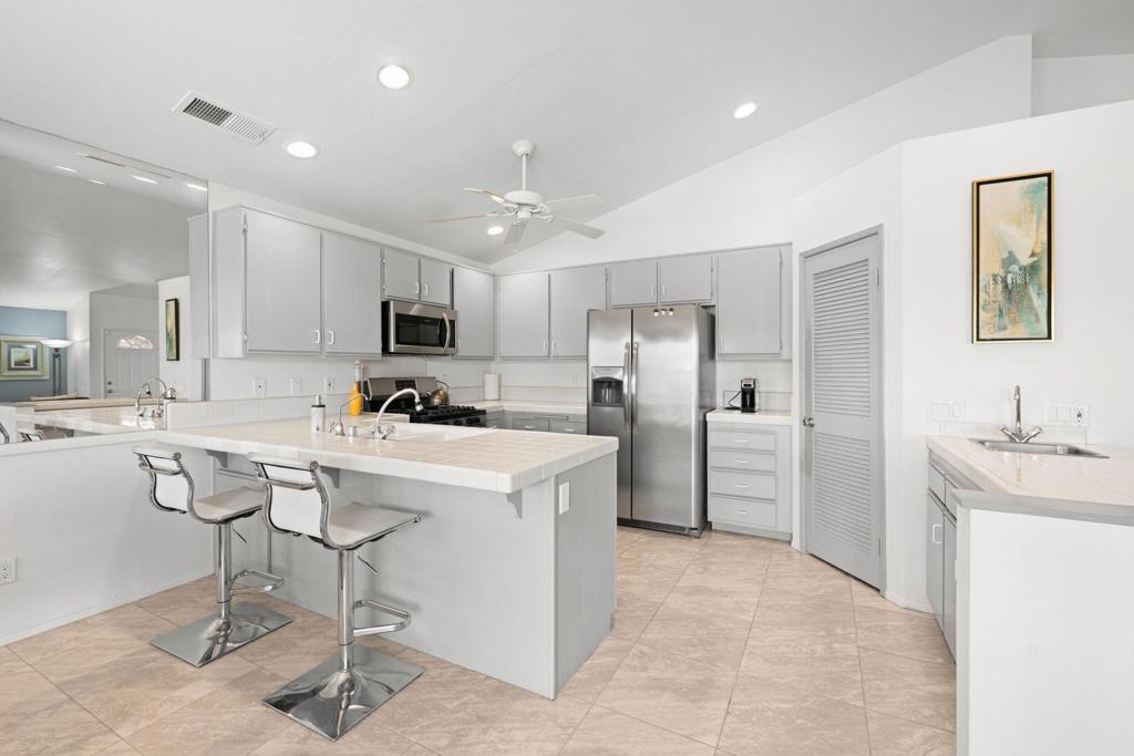 42885 Scirocco Road Property Photo 25