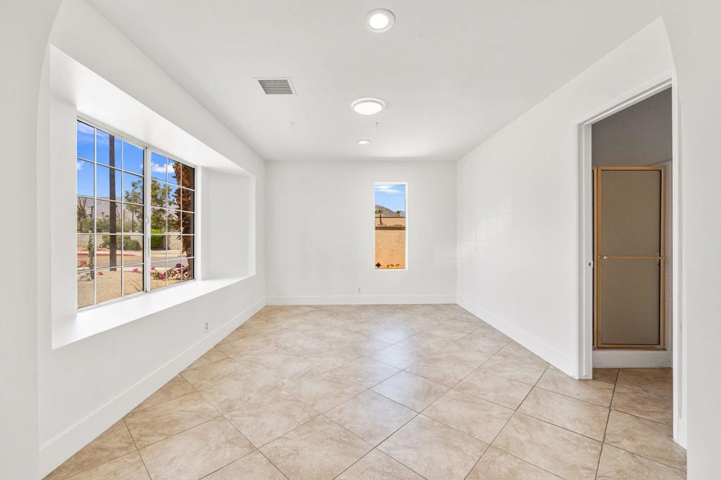 74142 Peppergrass Street Property Photo 24