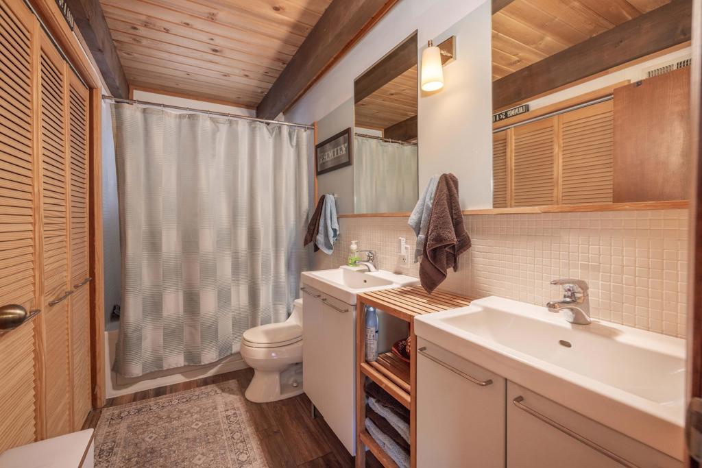 1087 Brookside Lane Property Photo 32