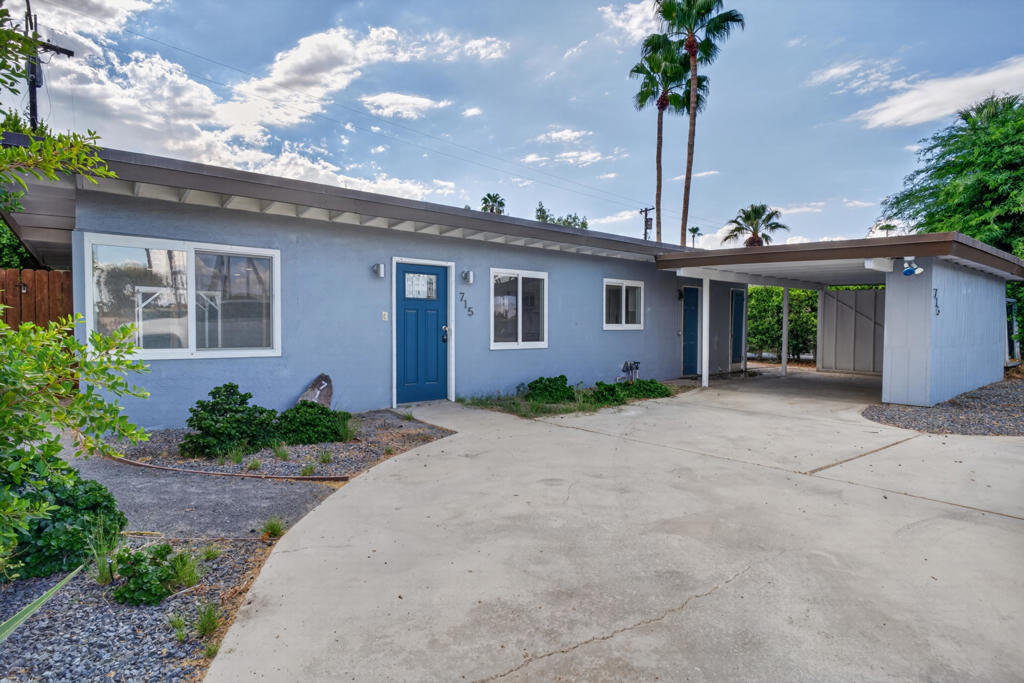 715 N Sunrise Way Property Photo 4