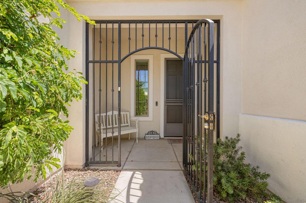 81760 Camino Fuerte Property Photo 4