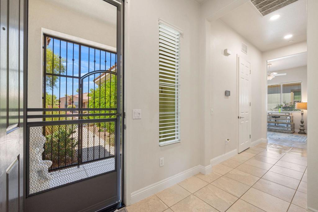 81760 Camino Fuerte Property Photo 5