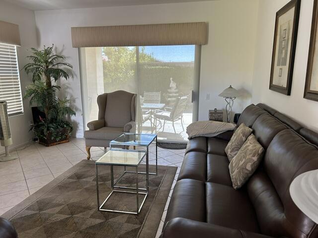 39830 Somerset Avenue Property Photo 1