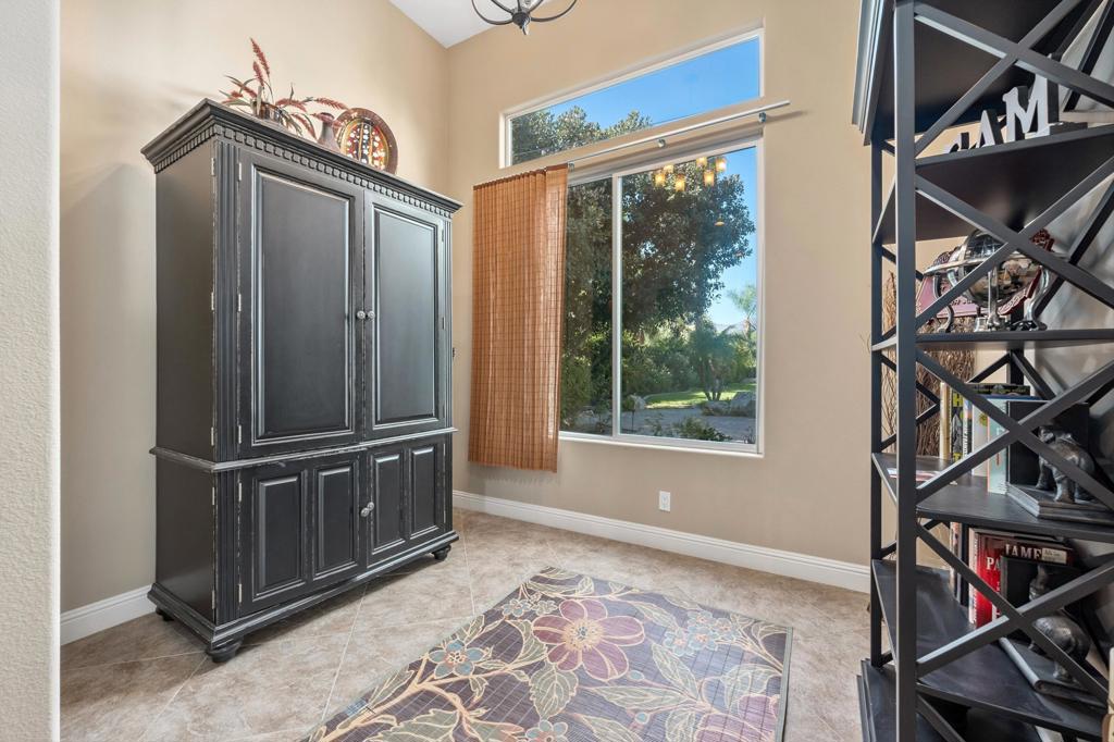 80099 Via Tesoro Property Photo 25