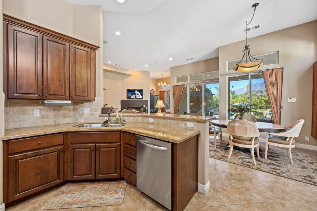 80099 Via Tesoro Property Photo 31