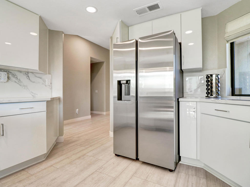 38390 Plumosa Circle Property Photo 6